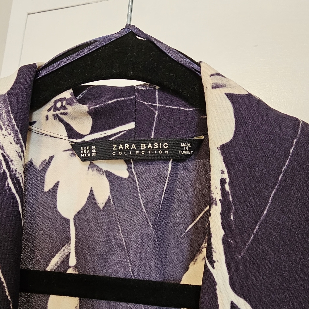 Zara Basic Dark Navy/Ivory Floral Print Kimono Style Jacket - Picture 2 of 8